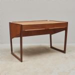 1562 9550 WRITING DESK